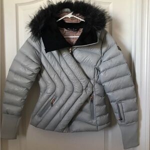 Under Armour Lindsey Vonn Louise Silver Ski Jacket Women’s Small